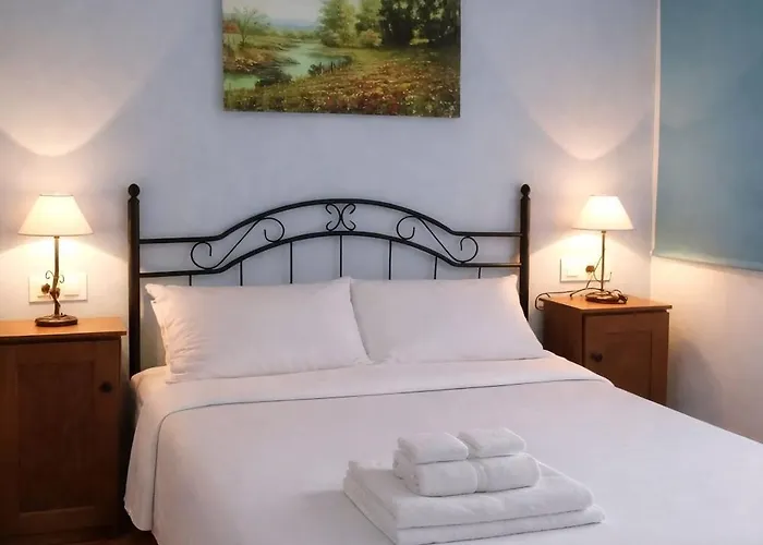 公寓 Trafalgar Con Aire Acondicionado Solo Reservamos A Parejas 科尼尔-德拉弗龙特拉